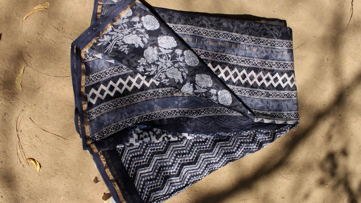 Indian-summer-clothing-Shilphaat